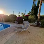 Phoenix In Secret Valley Βίλα