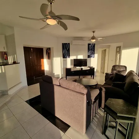 Phoenix In Secret Valley Βίλα