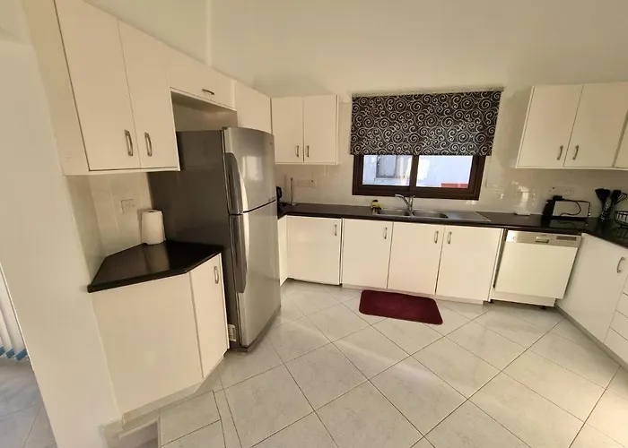 Phoenix In Secret Valley