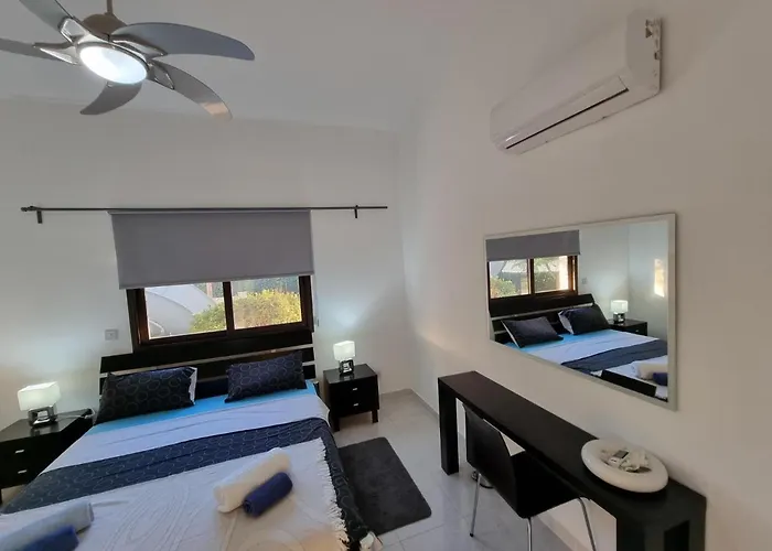 Phoenix In Secret Valley Villa *