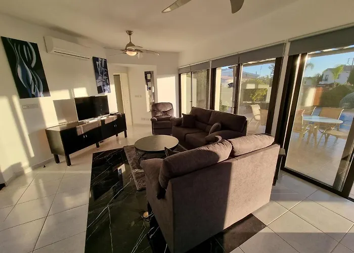 Phoenix In Secret Valley Βίλα