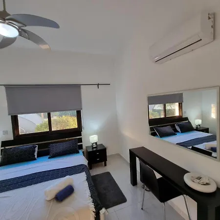 Phoenix In Secret Valley Villa *