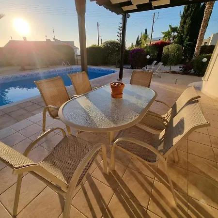 Villa Phoenix In Secret Valley