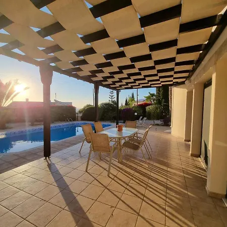 Villa Phoenix In Secret Valley *