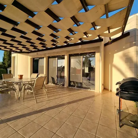 Phoenix In Secret Valley Villa