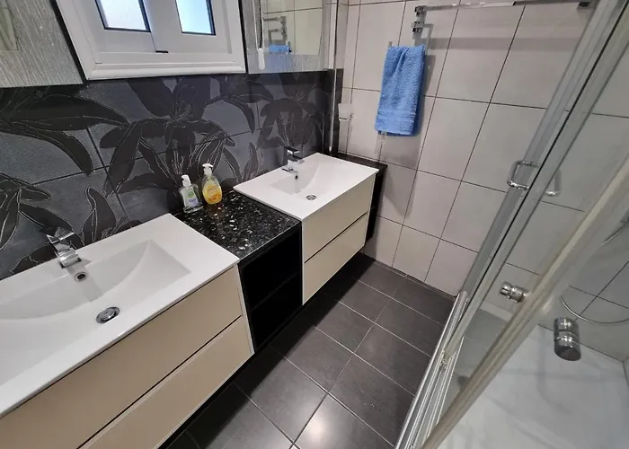 Phoenix In Secret Valley Willa Pafos